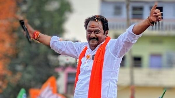 జెయింట్ కిల్లర్ ఆ కామా