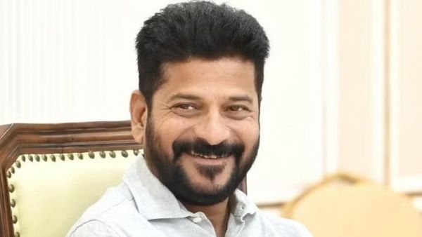 Revanth Reddy: రేవంత్ కొత్త సంవత్సర కానుక.. వారికి రూ.5 లక్షల ప్రమాద బీమా..
