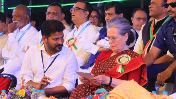 రేవంత్ కు సోనియా బిగ్ టాస్క్ - ఆ హామీతోనే సీఎం పదవి, సమర్ధతకు పరీక్ష...!!