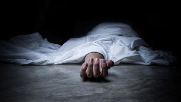 జిమ్ సెంటర్ లో అమ్మాయిలతో క్లోజ్ గా ఉంటున్న జిమ్ ట్రైనర్, అపార్ట్ మెంట్ నాలుగో అంతస్తులో!