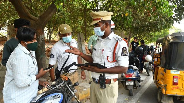 Traffic Pending challans: చలాన్లపై రాయితీతో రూ. 29.45 కోట్లు వసూలు..!