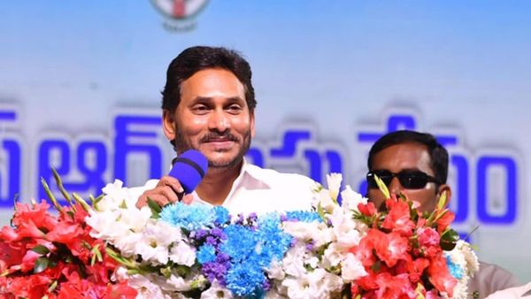 Arogyasri cards: గుడ్‌ న్యూస్...ఈ నెల 20 నుంచి ఏపీలో..!!