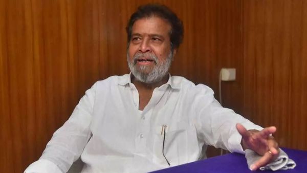 మంత్రి దామోదర ఫేస్‌బుక్ హ్యాక్: ఆ పార్టీల పోస్టులతో కలకలం