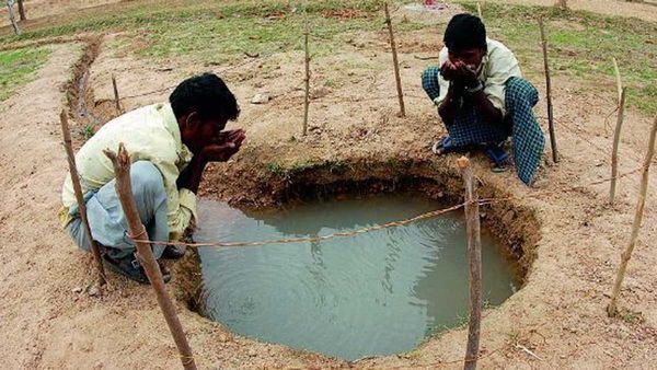 Water: రాష్ట్రంలో అడుగంటిన భూగర్భ జలాలు...