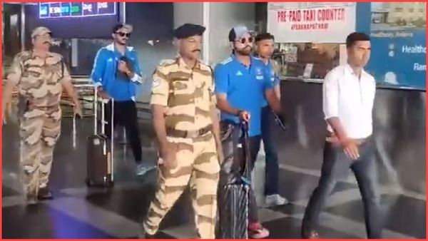 విశాఖలో అడుగుపెట్టిన రోహిత్ సేన