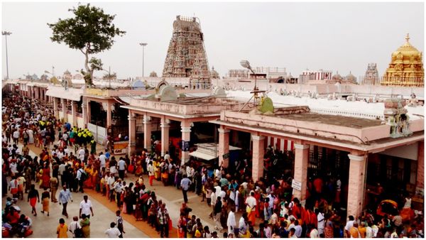 ఆ ఆలయంలో హిందువులకు మాత్రమే ప్రవేశం: అన్యమతస్తులు, నాస్తికులకు నో ఎంట్రీ: హైకోర్టు ఆదేశం