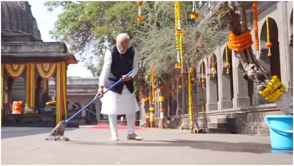 దేశవ్యాప్తంగా అన్ని ఆలయాల్లో పరిశుభ్రతకు పిలుపునిచ్చిన మోదీ