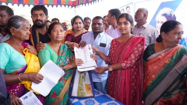 ప్రజా పాలన దరఖాస్తుల స్వీకరణకు నేడే చివరిరోజు: హర్రీ అప్!!