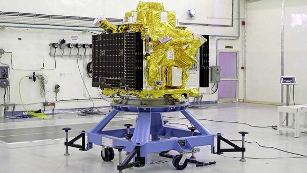 `బ్రహ్మ పదార్థం`పై గురి పెట్టిన ఇస్రో