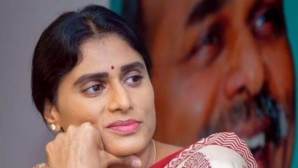 YS Sharmila: అదే వైఎస్ షర్మిల- ఏపీ, తెలంగాణ మధ్య ఎంత తేడా ?