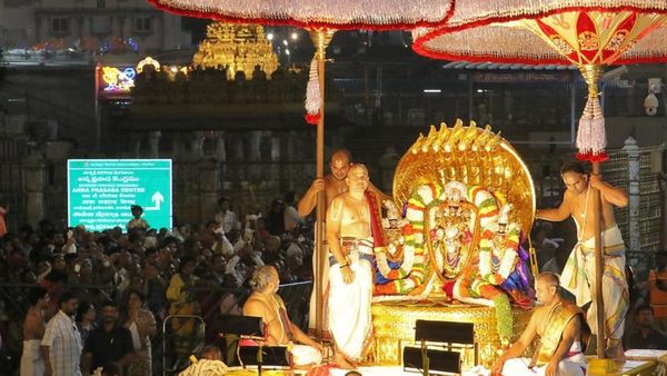 తిరుమ‌ల శ్రీ‌వారికి రికార్డు స్థాయిలో ఆదాయం...