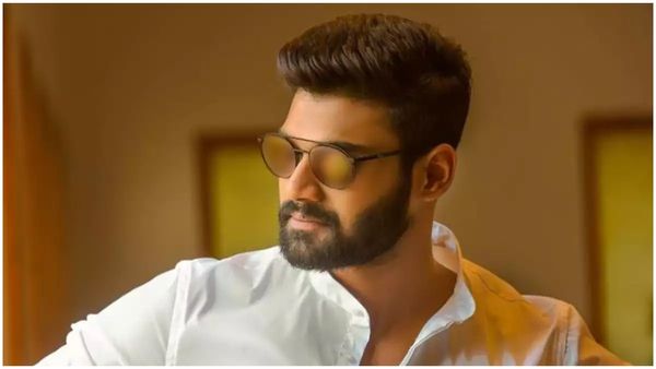 బెల్లంకొండ శ్రీనివాస్ సంచలన వరల్డ్ రికార్డ్