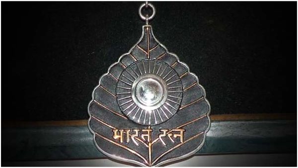 తెలుగు తేజానికి భారతరత్న: మరో ఇద్దరికీ