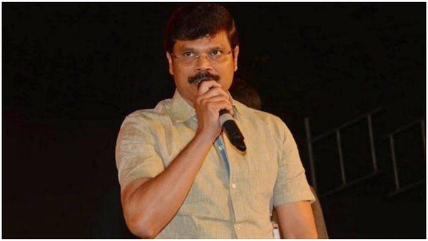 ఓటు వారికే వేయండి: దర్శకుడు బోయపాటి సంచలన వ్యాఖ్యలు