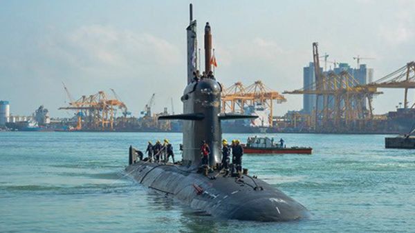 మాల్దీవులకు చైనా గూఢచారినౌక చేరకముందే.. శ్రీలంకకు భారత్ జలాంతర్గామి; స్పష్టమైన హెచ్చరిక!!