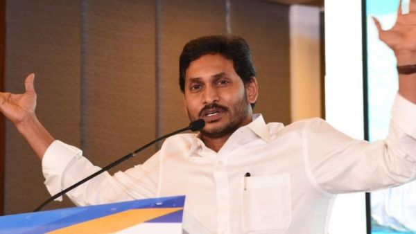 జగన్ సంచలన నిర్ణయం..టీడీపీ నేతకు కీలక బాధ్యతలు