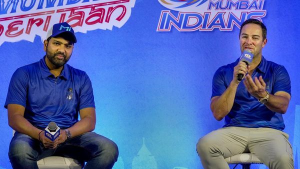 IPL 2024: రోహిత్ ను తప్పించడం ఎందుకు కరెక్ట్ అంటే ? ముంబై హెడ్ కోచ్ మార్క్ బౌచర్..!