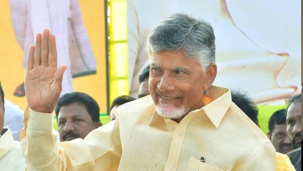 చంద్రబాబుకు భారీ ఊరట-గవర్నర్ అనుమతిపై ఏసీబీ కోర్టు కీలక నిర్ణయం..!