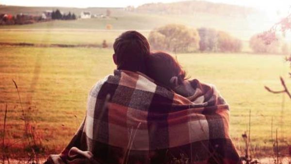 అక్రమ సంబంధం, ఇంట్లో ఏం చేస్తున్నాడంటే ?, అత్తకు ఫోన్ చేసి మ్యాటర్ చెప్పిన అల్లుడు !