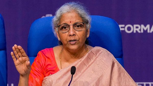 సొంత రాష్ట్రానికి నిర్మల సీతారామన్ ద్రోహం