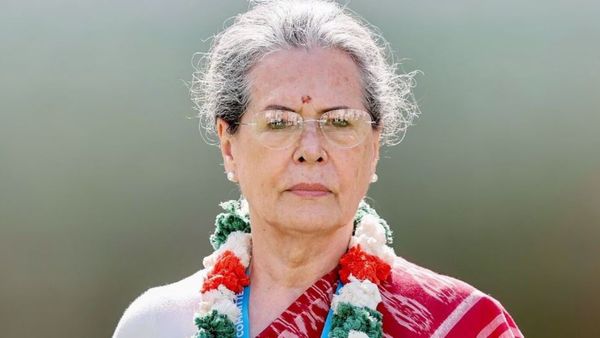 సోనియాగాంధీ ఆస్తుల విలువ తెలుసా?