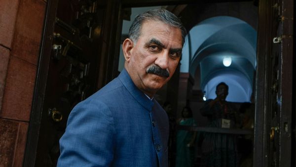 Himachal Pradesh: హిమాచల్ ప్రదేశ్ కాంగ్రెస్ లో సంక్షోభం.. సీఎం రాజీనామా..