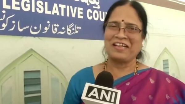 తండ్రికి `భారతరత్న`: కూతురి కంట ఆనంద భాష్పాలు