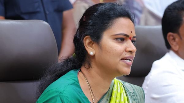 గుంటూరులో ప్రబలిన డయేరియా: నిందలు వేయండని మంత్రి విడదల రజిని ఆగ్రహం!!