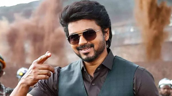 Thalapathy Vijay: రాజకీయాల్లో దళపతి విజయ్ ఎంట్రీ త్వరలోనే.. పార్టీ పేరు ఇదే!!