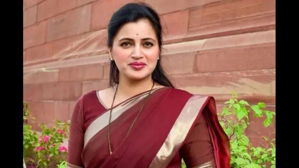 బీజేపీ 7వ జాబితా: అమరావతి నుంచి నవనీత్ కౌర్ రాణా పోటీ