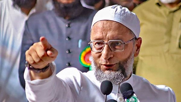 సీఏఏ అమలు ఇప్పుడే ఎందుకు?: కేంద్రంపై అసదుద్దీన్ ఒవైసీ ఫైర్