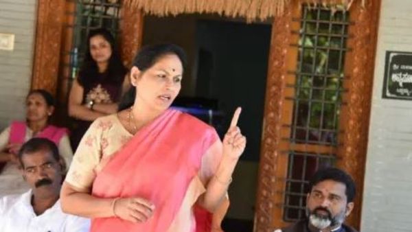 ఓ పక్క ఆనందం, మరో పక్క గోబ్యాక్ నినాదాలు, ఏకంగా మోదీకే లేఖలు, మేడమ్ వద్దు సార్ !