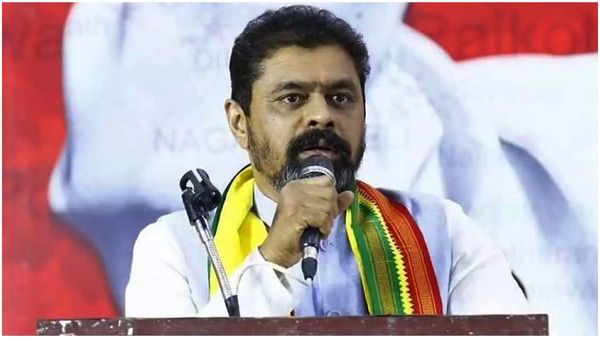 కాంగ్రెస్ ఖాతాలోకి సీఎం రమేశ్ రూ.30 కోట్లు..!?