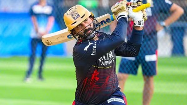 IPL 2024: ఈ ఐపీఎల్ తర్వాత వికెట్ కీపర్ దినేష్ కార్తీక్ రిటైర్మెంట్ !