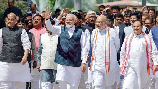 వచ్చే ఎన్నికల్లో బీజేపీ అధికారంలోకి వస్తుందా? జ్యోతిష్య శాస్త్ర అంచనాలు ఏం చెప్తున్నాయి!!