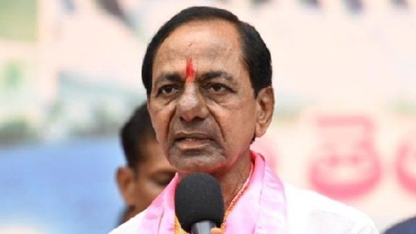 తలక్రిందులైన కేసీఆర్ రాజకీయం.. ఆపలేని వలసలపర్వం!!