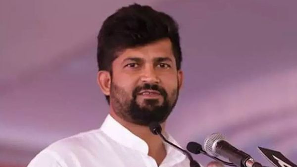 సింహాకు వణుకు మొదలైయ్యింది, మరోసారి చాన్స్ ఇస్తే హ్యాట్రిక్ నాదే, మోదీ ఏం చేస్తారో అని టెన్షన్!