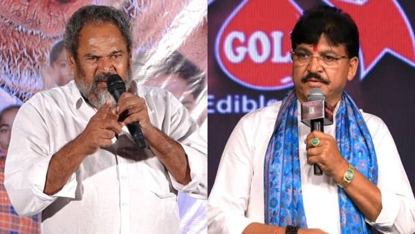 Narayana Murthy: నారాయణ మూర్తి మాట్లాడుతుండగా మైక్ లాగేసుకున్న ఎమ్మెల్యే రాకేష్ రెడ్డి..!