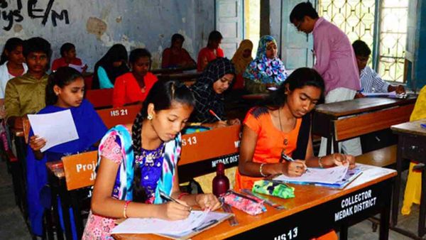 Telangana SSC Exams: పదో తరగతి అభ్యర్ధులకు గుడ్ న్యూస్-ఆ రూల్ స్ధానంలో మరో ఊరట..!