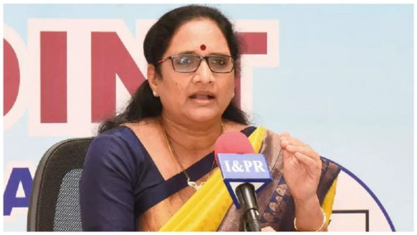 వైసీపీకి బిగ్‌షాక్.. వాసిరెడ్డి పద్మ రాజీనామా