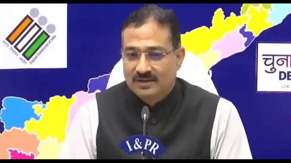 ఏపీలో ఇప్పటి వరకు రూ. 34 కోట్లు సీజ్, 3300 ఎఫ్ఐఆర్​లు: ఈసీ వెల్లడి