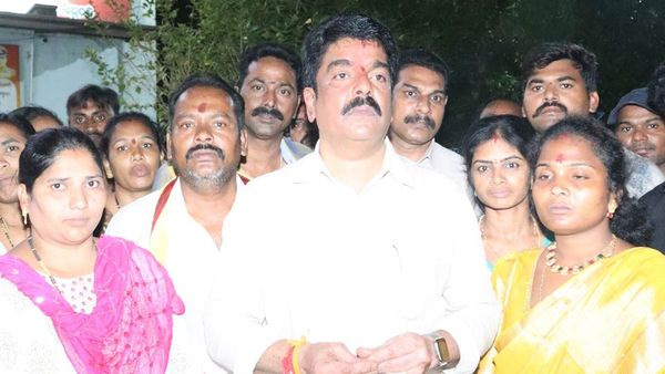 Bonda uma: పోలీసులు వేధిస్తున్నారు.. ఏమైనా జరగొచ్చు, సీబీఐ విచారణ డిమాండ్!!