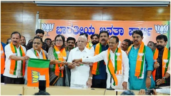 రజనీకాంత్, రవితేజతో సినిమాలు, ఆ పార్టీలో చేరిన ప్రముఖ నిర్మాత ?, ఏం జరిగిందంటే !