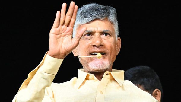 టిడీపీలో సీనియర్లకు ఒక రూల్ - ఆ బిగ్ షాట్ కు మరో రూల్..!!