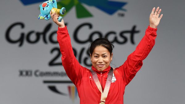 Mirabai Chanu : ఒలింపిక్స్‌లో భారత బోణీ మీరాబాయి చానుకు రూ.1కోటి నజరానా