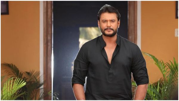 ఈ స్టార్ హీరో తీరు చాలా విడ్డూరంగా ఉంది బాసు, కోట్లాది మంది అభిమానులు షాక్, మోదీతో !