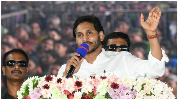 పథకాల కొనసాగింపు, ముగింపు పై జగన్ కీలక వ్యాఖ్యలు...!!
