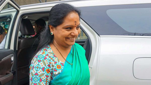 MLC Kavithaకు నిరాశ: మధ్యంతర బెయిల్ పై తీర్పు రిజర్వ్; అప్పటిదాకా టెన్షన్!!