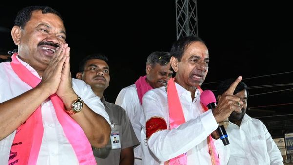 కేంద్రంలోని బీజేపీ, రాష్ట్రంలోని కాంగ్రెస్ సర్కారును ఏకిపారేసిన కేసీఆర్