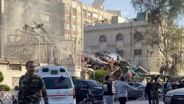 ఇజ్రాయెల్ పై యుద్ధానికి కాలు దువ్వుతున్న ఇరాన్-అమెరికాను తప్పుకోమని సూచన..!